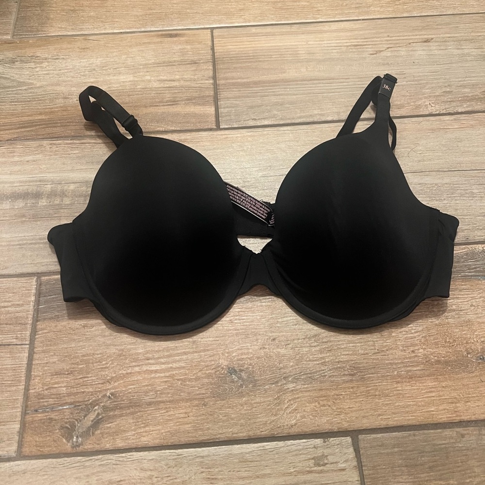 Victoria’s Secret bra